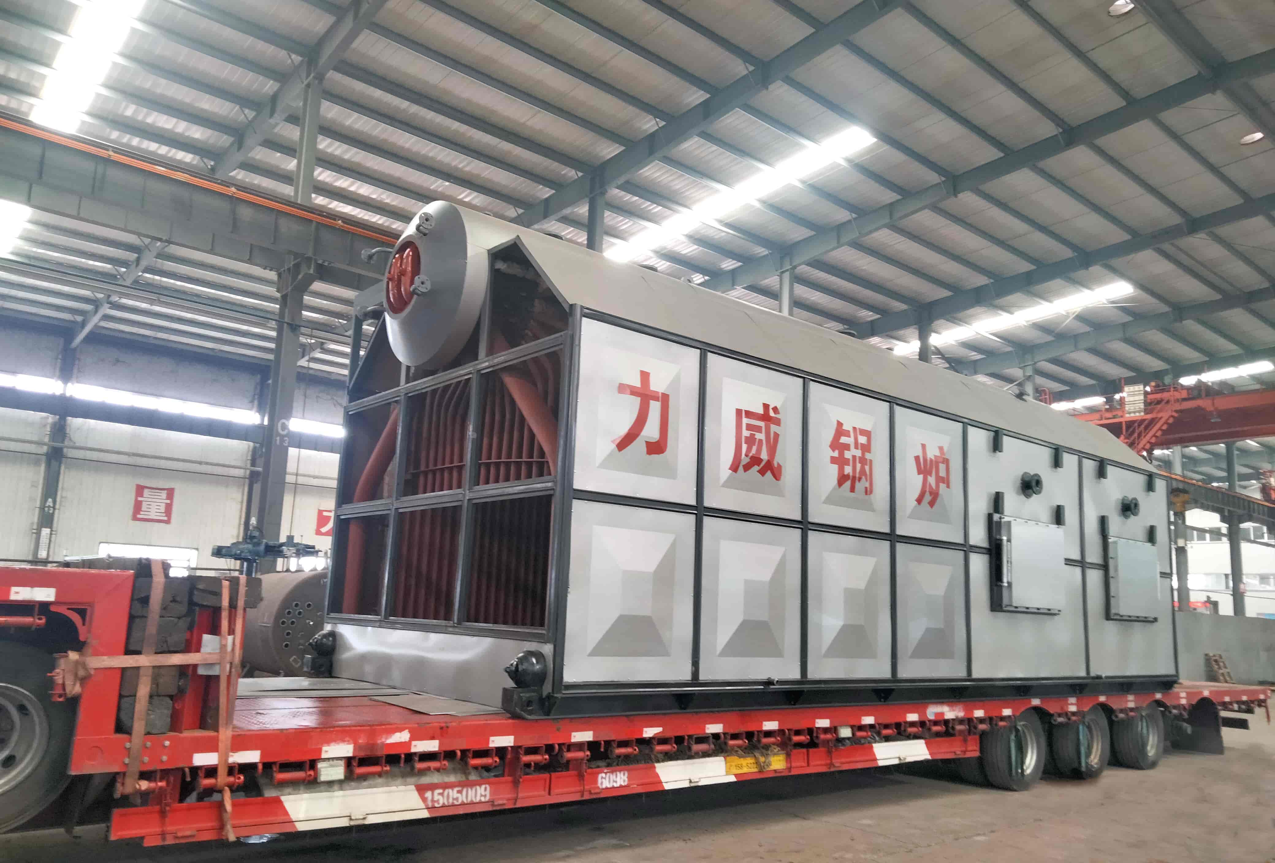 力威15吨SZL型生物质锅炉发货江西九江！